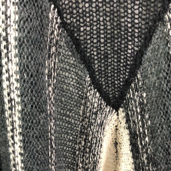 Adventura Open Drape Cardigan Sweater Black Gray & Cream Medium - Picture 3 of 5